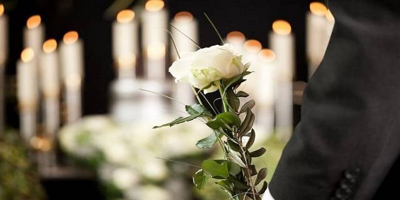 Chiêm bao nhìn thấy đám ma của người yêu cũ cũng là giấc mơ khá quen thuộc